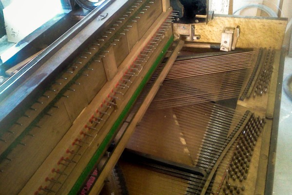 evgenios-tasioulas-piano-tuning-09